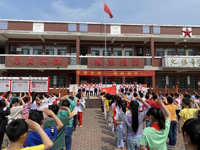 岳西1.jpg